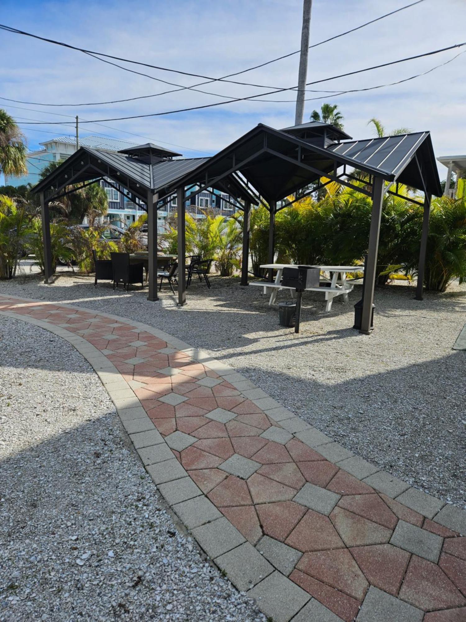 Oasis Palms Resort St. Pete Beach Esterno foto