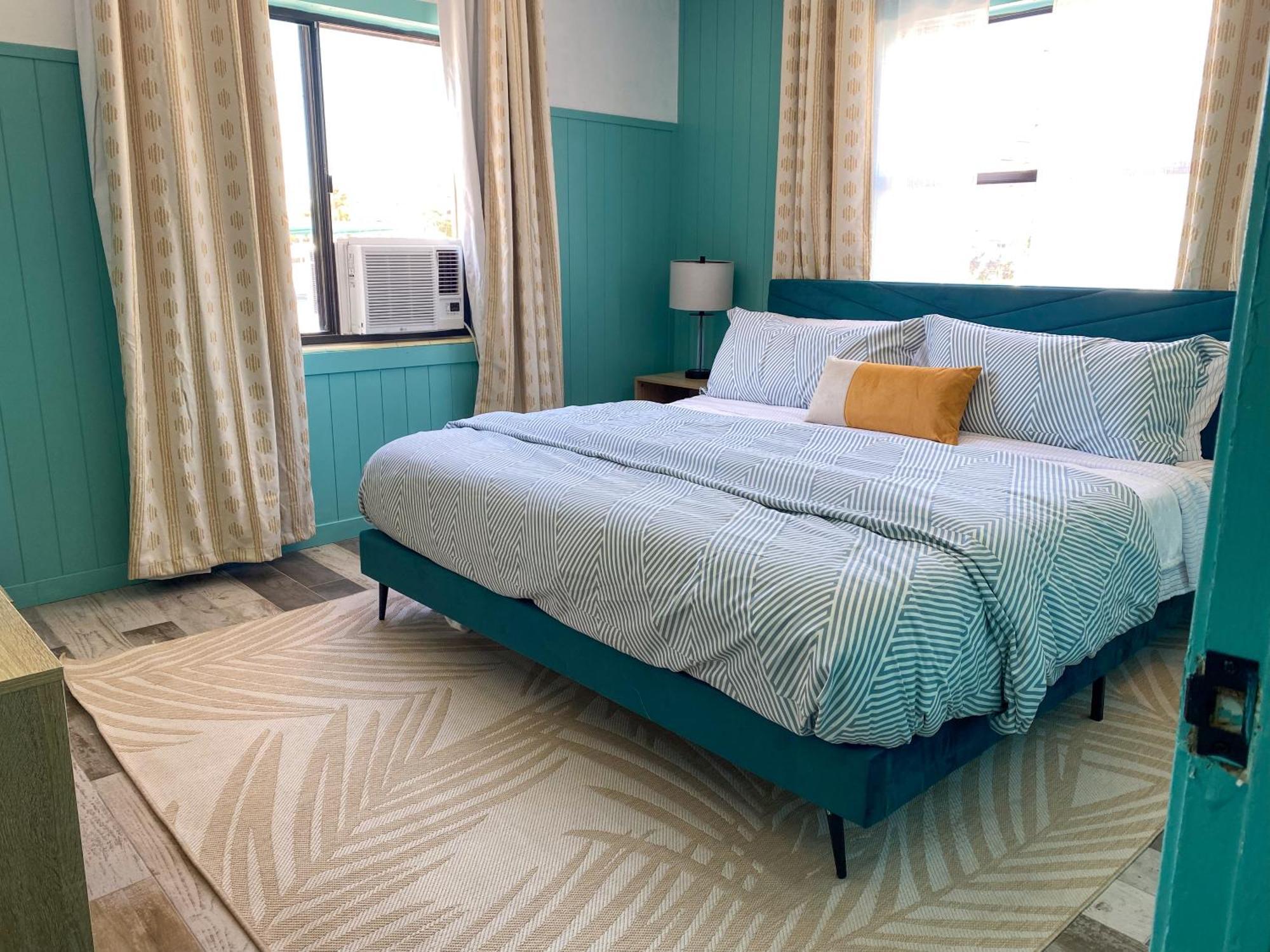 Oasis Palms Resort St. Pete Beach Esterno foto