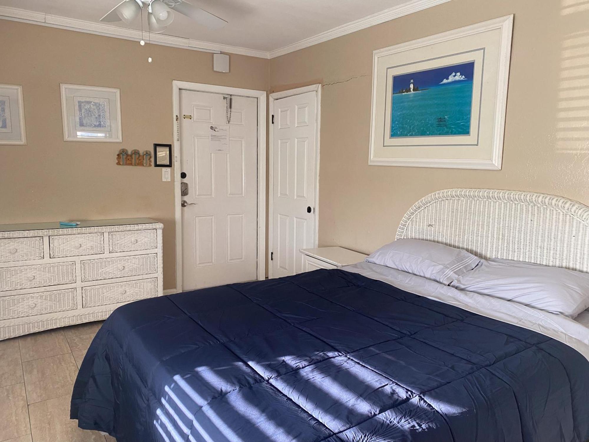 Oasis Palms Resort St. Pete Beach Esterno foto