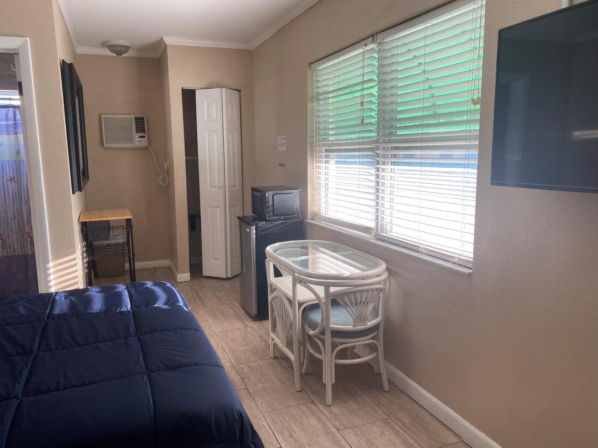 Oasis Palms Resort St. Pete Beach Esterno foto